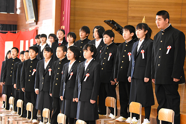 3月15日 木 町内3小学校で卒業式が行われました 坂城町