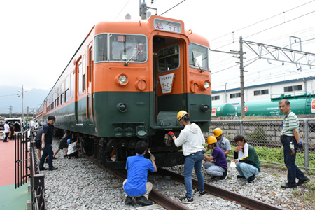 169系電車ボランティア清掃!の画像1