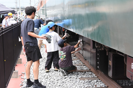 169系電車ボランティア清掃!の画像3