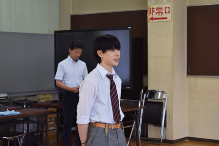 オリジナルポロシャツ贈呈の画像2