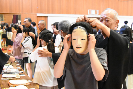 坂城小学校能楽教室の画像4