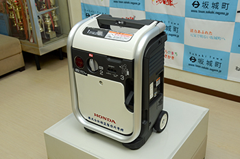 (株)都筑製作所発電機寄贈02