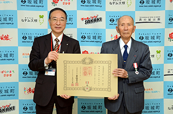 柳沢眞樹さん受章