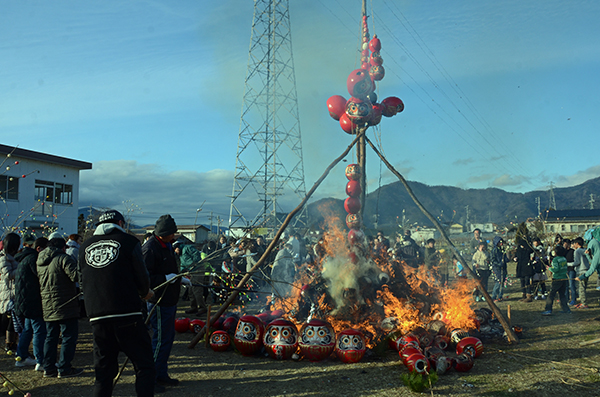 無病息災を願い 町内各地でどんど焼きの画像1