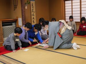 お菓子のいただき方