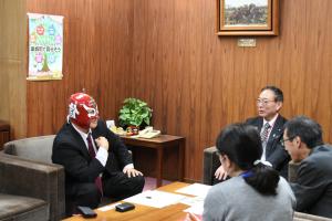 グレート無茶さん表敬訪問