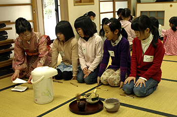 子ども茶の湯01