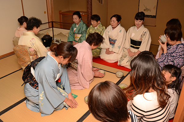 春の合同茶会01