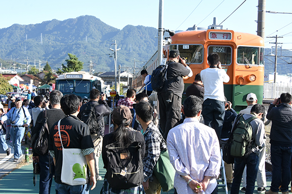 169系電車誕生50周年記念イベント01