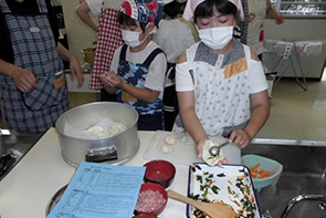 親子の料理教室04