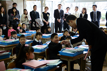 村上小学校入学式