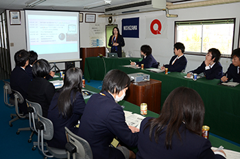 坂高生企業見学会02