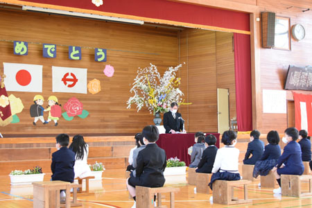 村上小学校入学式