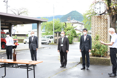 坂城町食育・学校給食センター車更新02